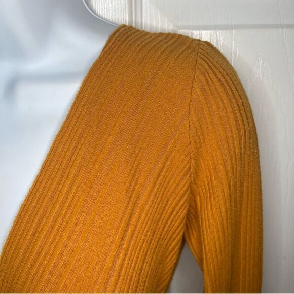 Urban Outfitters Mustard Gold Yellow Wrap Ribbed Romper Textured Side Tie M - Picture 6 of 13